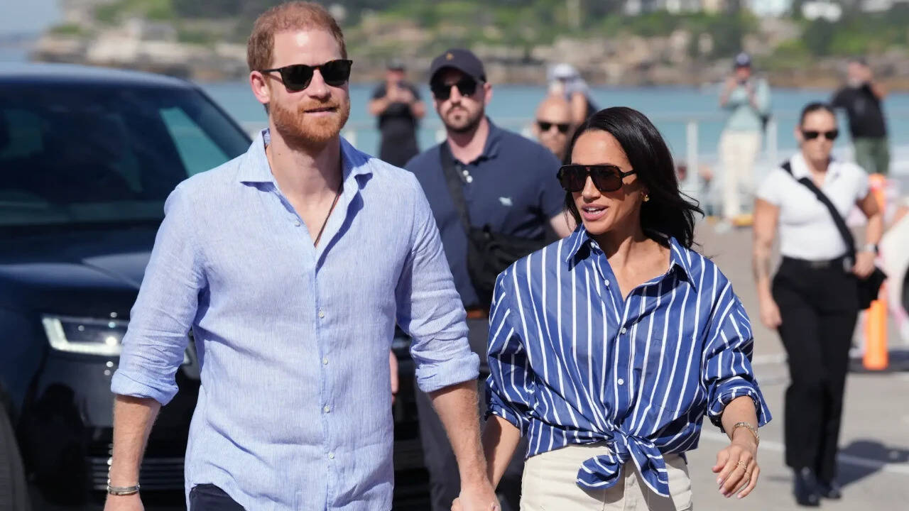 Sussexes Hunt UK Home in Cotswolds