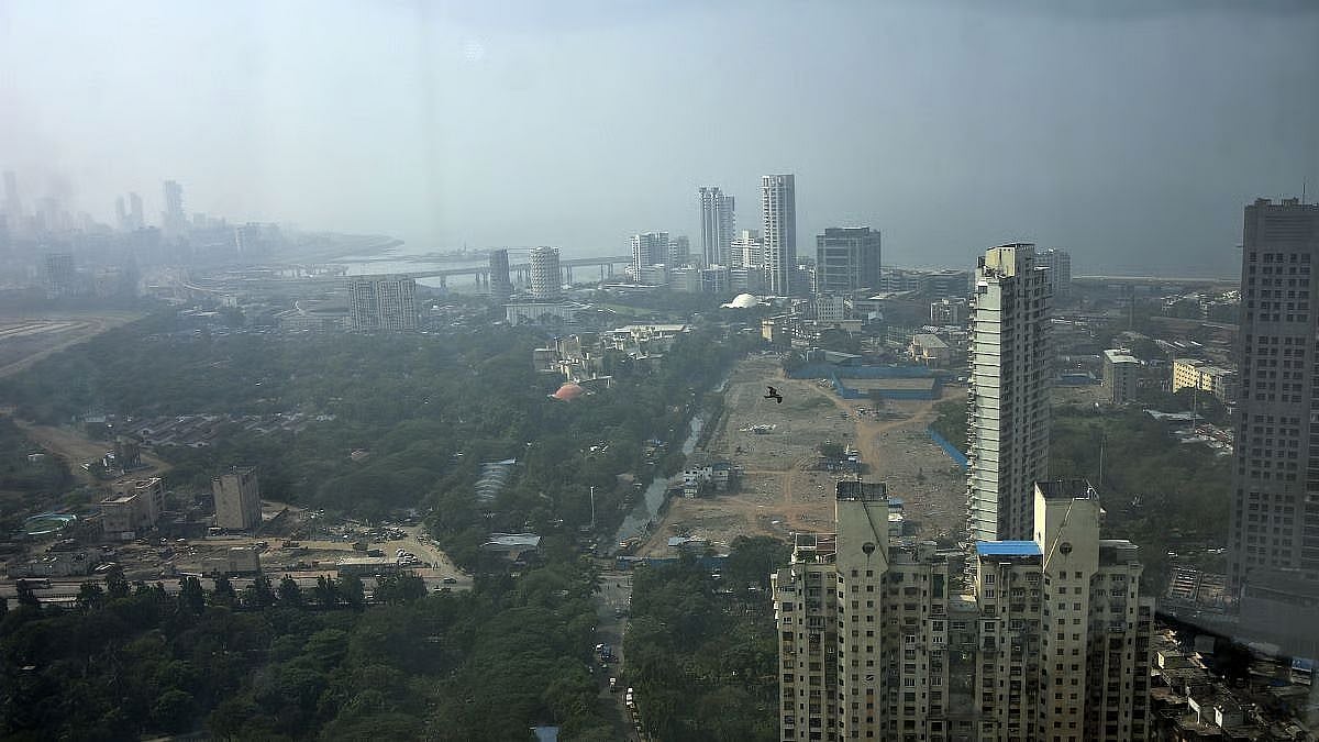 Mumbai's Dry Spell Continues Amid Brief Monsoon Pause