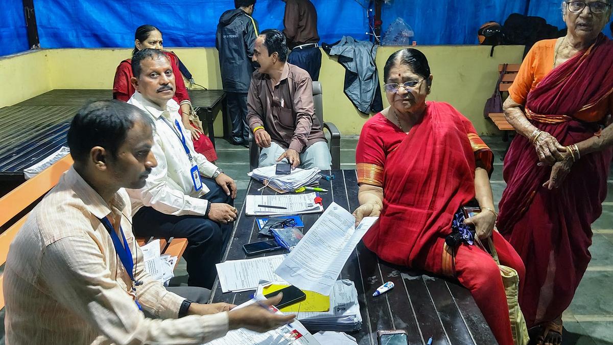 Maharashtra SIR: 93% Forms Distributed, 72.89% Digitised