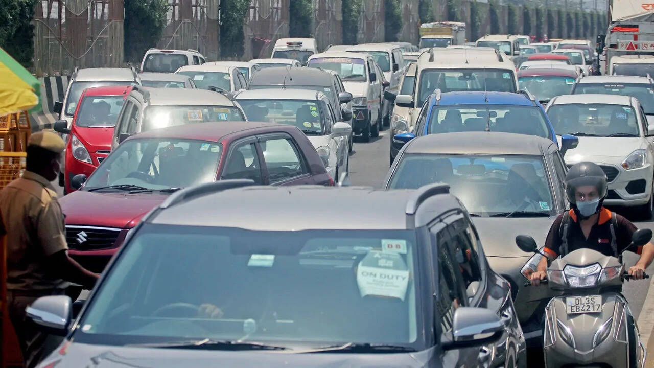 CNG, Hybrid, EVs Surpass Petrol in India Car Sales