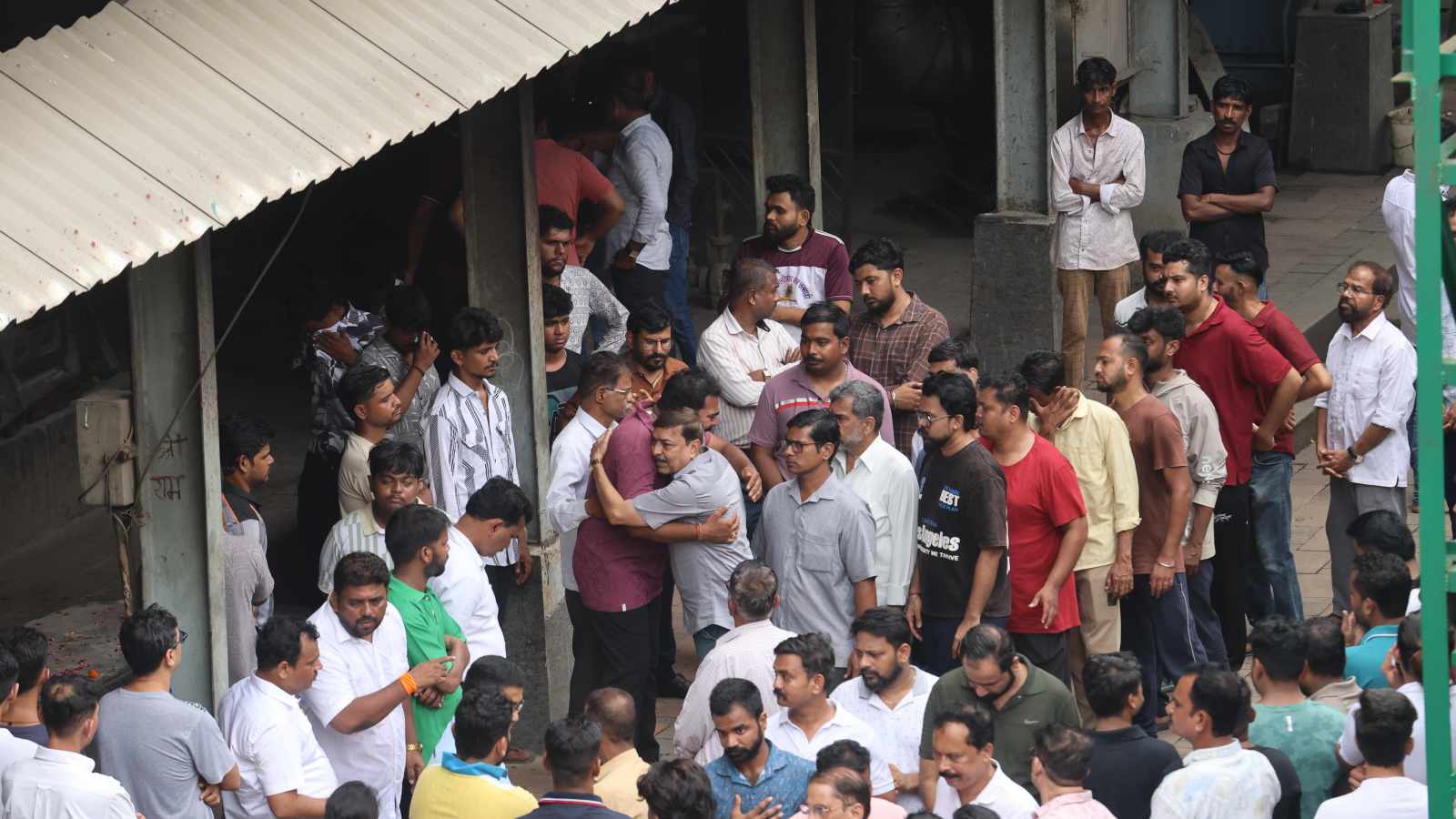 Ganesh Idol Collapse: Loose Bolt, Wet PoP Blamed