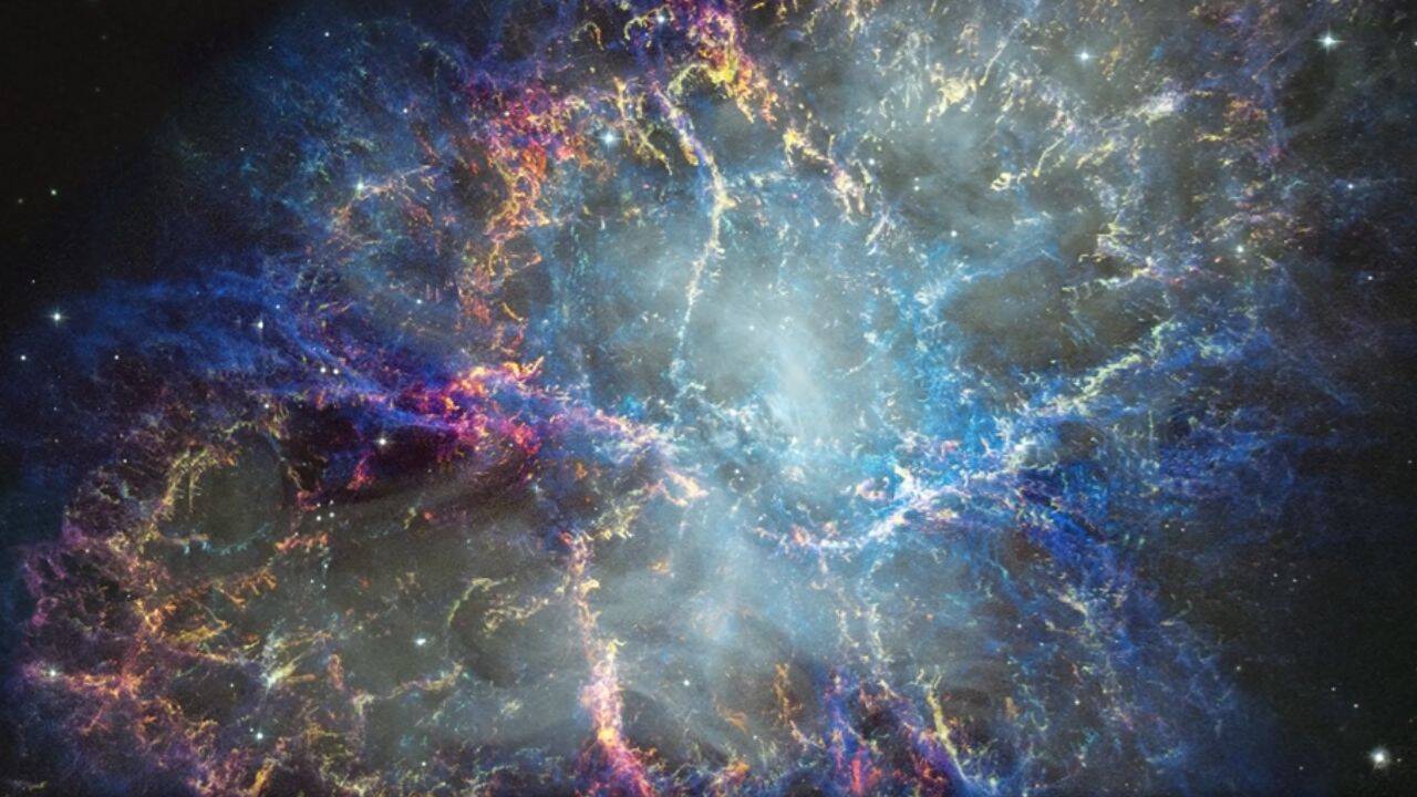 Hubble Captures Crab Nebula Expansion