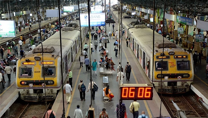 Ashadhi Ekadashi Dindi Procession Marks 30 Years at Churchgate Station