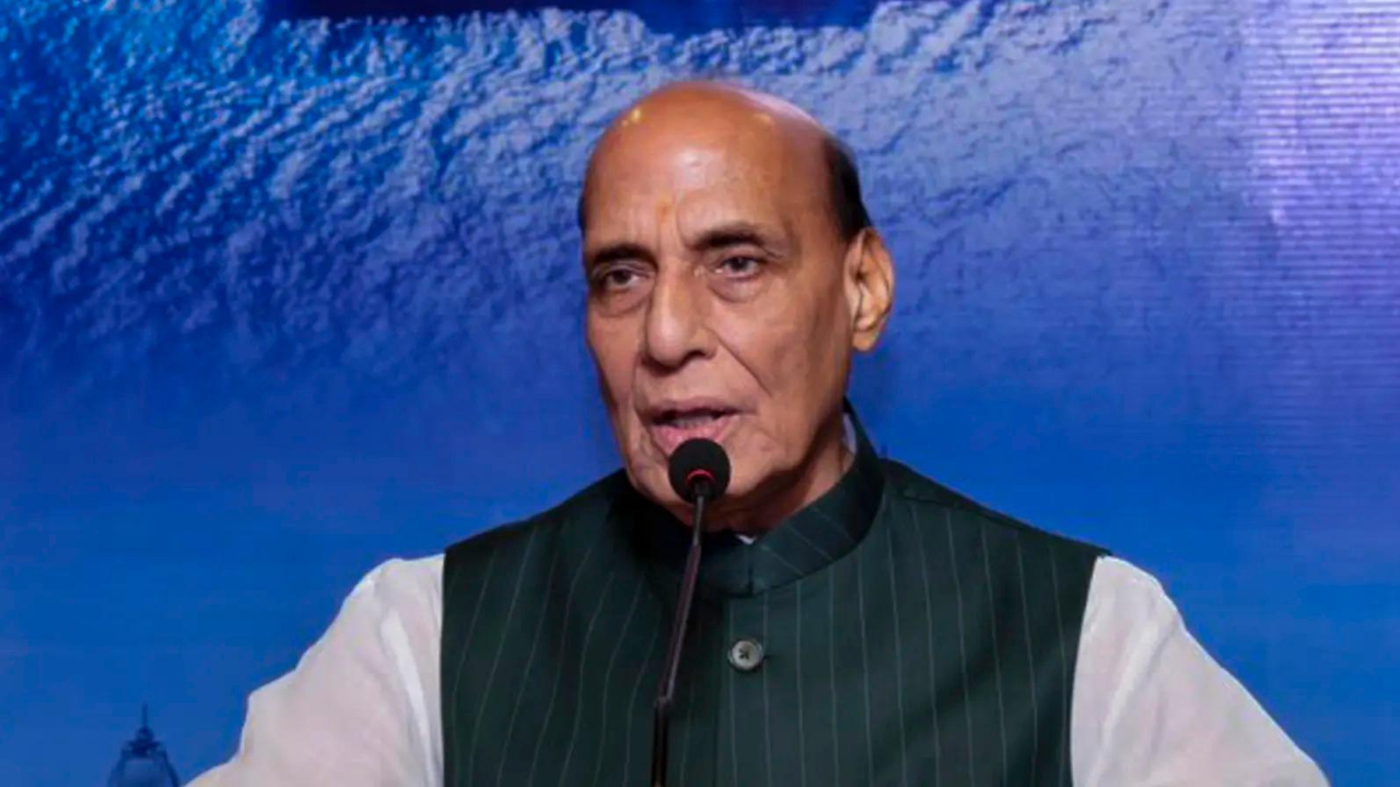 Rajnath Singh Hails Navy as Guardian of India's Economy
