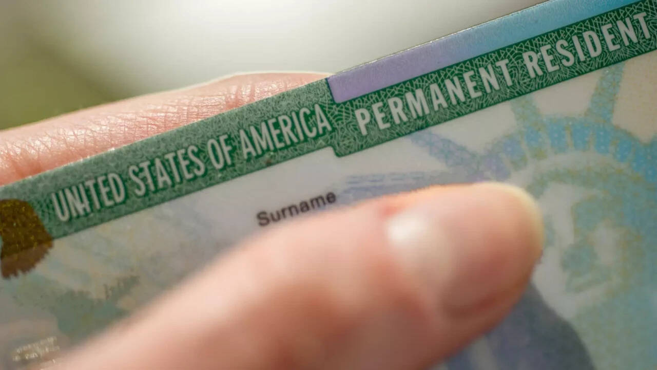 US Green Card Approvals Drop 35%