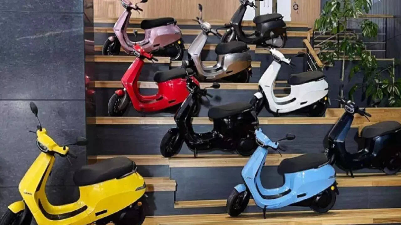 Govt Offers Rs 5000 Sop for E-2-Wheelers