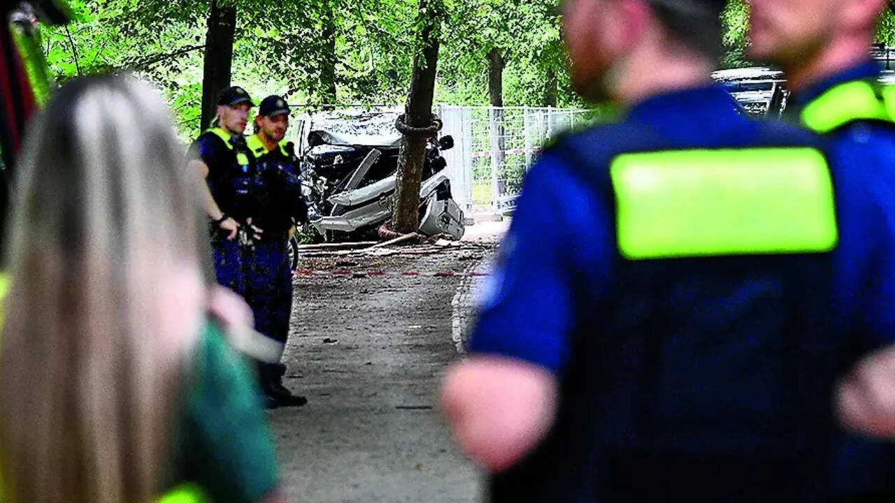 Explosion Hits Augsburg Railway Station