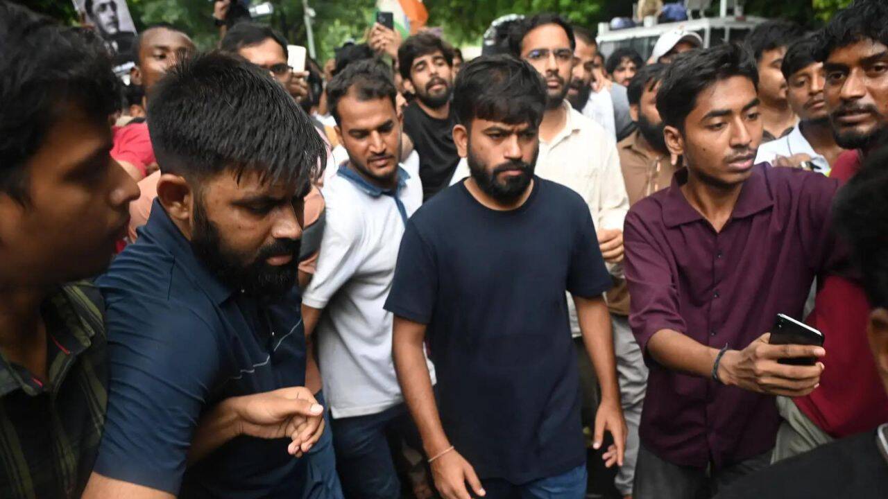 Student Leader Dipke Criticizes PM Modi