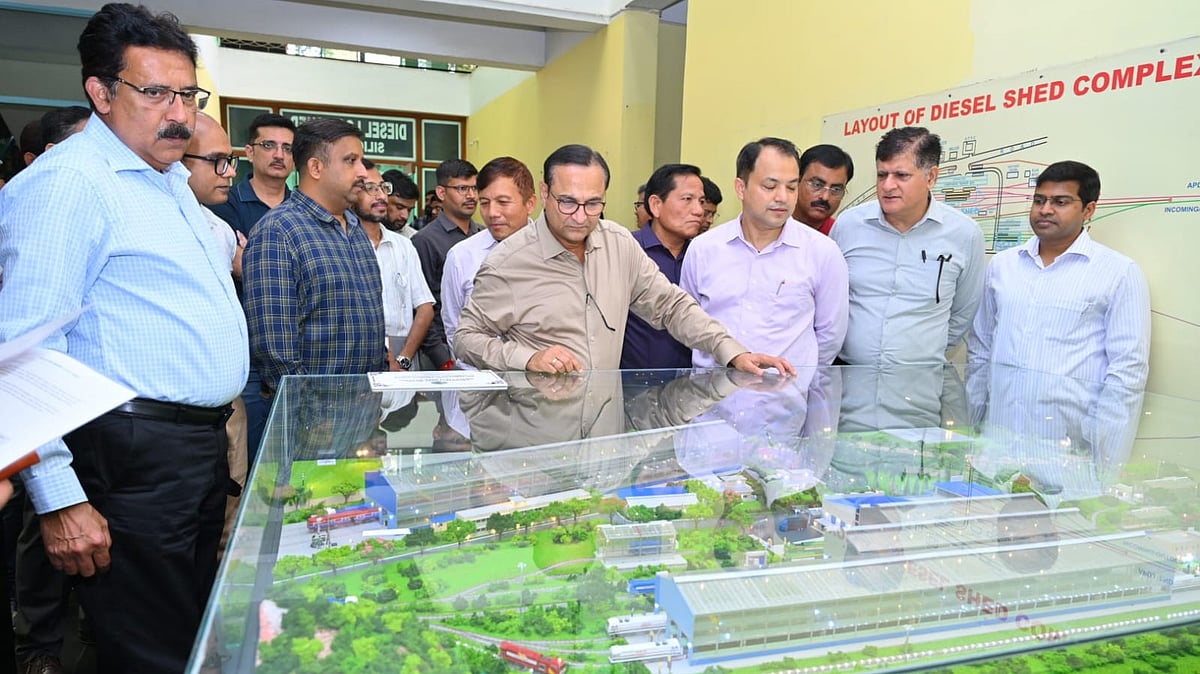 NFR GM Inspects Siliguri Infrastructure