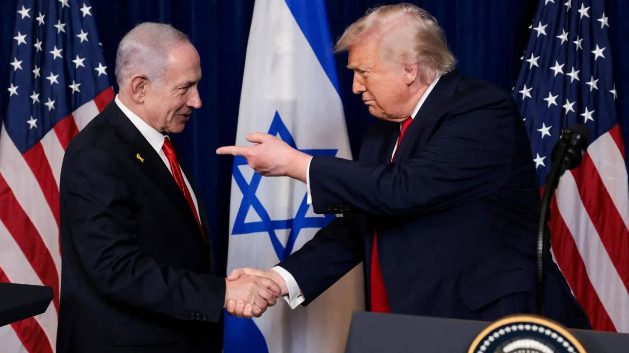 Trump Urges Israel to Withdraw from Syria, Lebanon