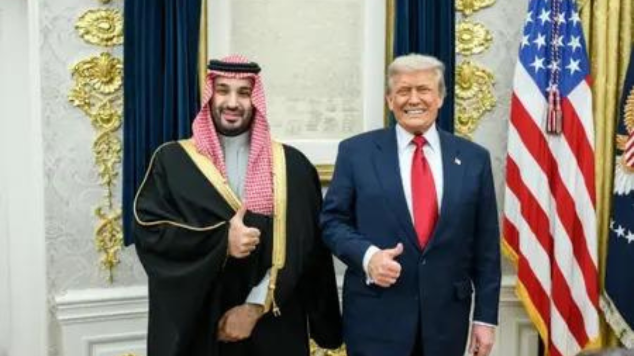 US, Saudi Arabia Sign Nuclear Deal