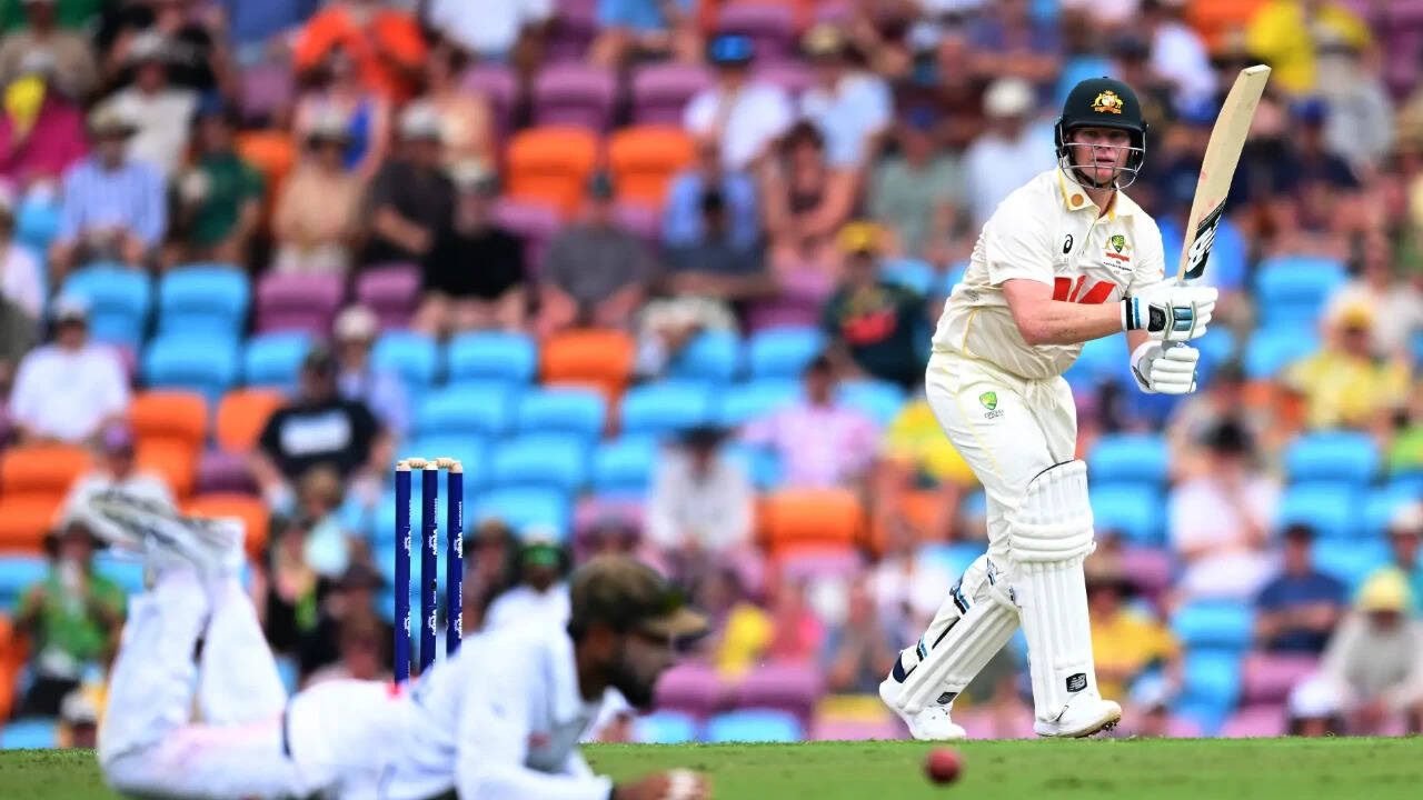 Steve Smith Heckled by Crowd