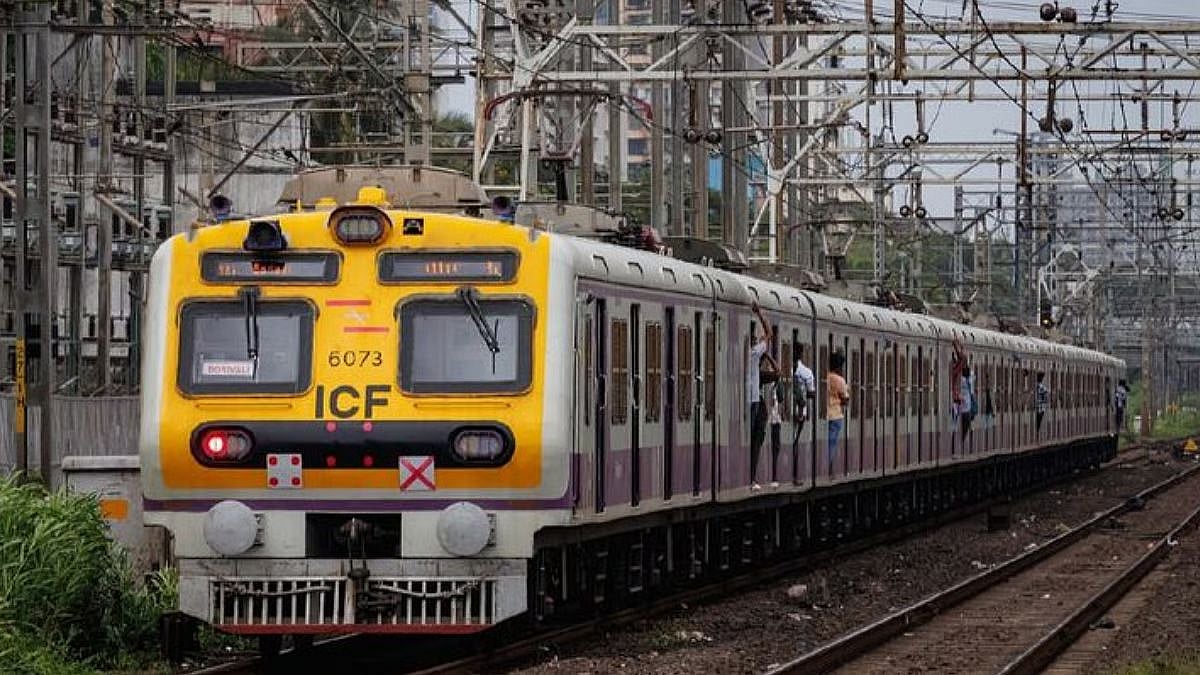 Mumbai Local Trains Face Mega Block on August 16