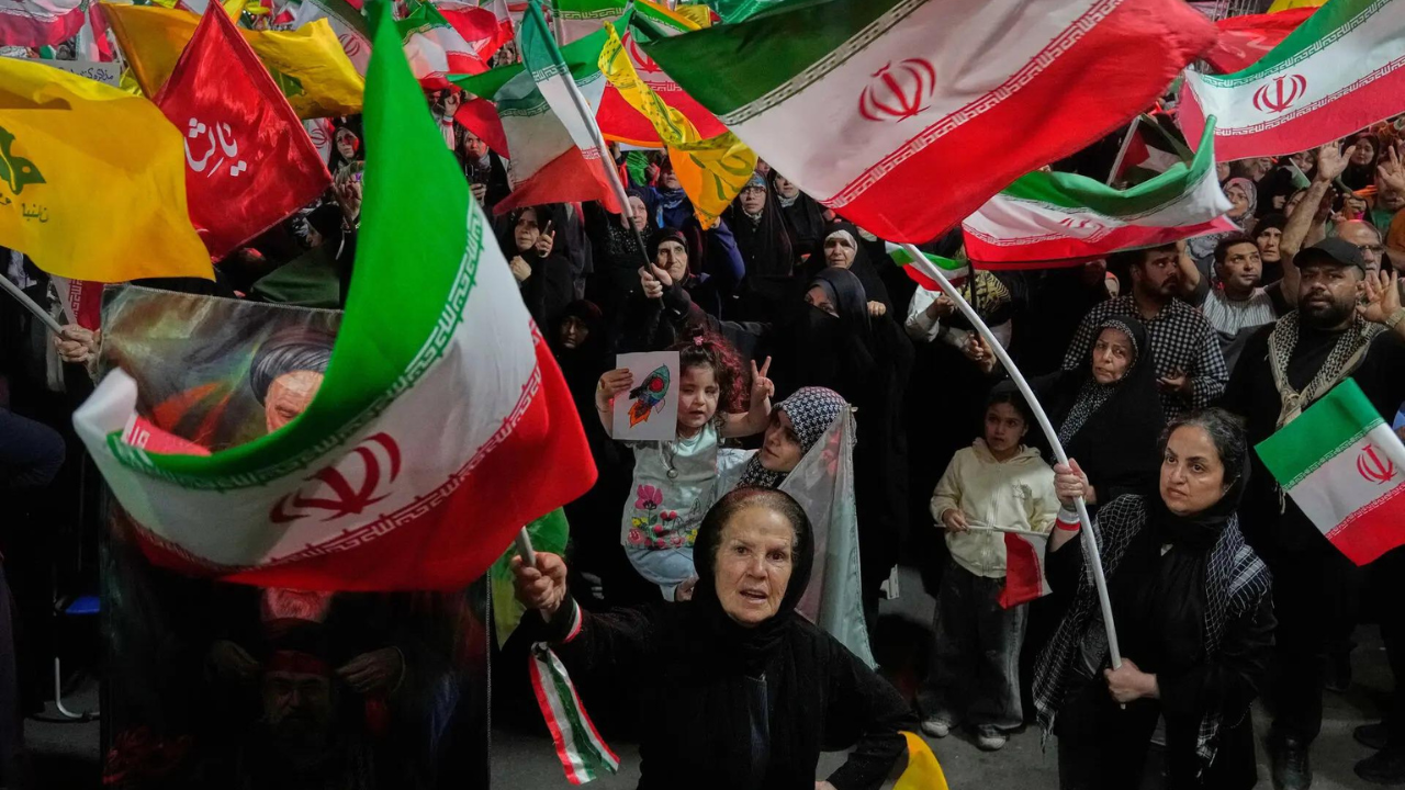 Iran Defies US, Asserts Sovereignty Over Hormuz