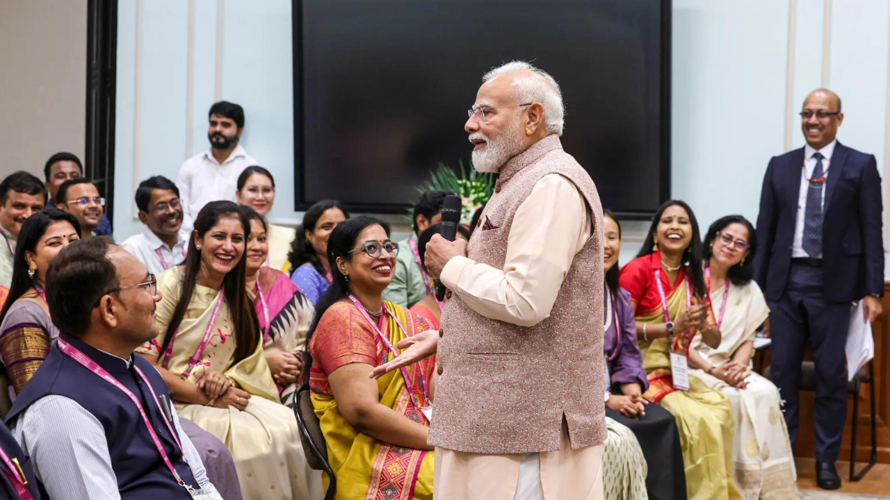 PM Interacts with Teachers on Education, Health