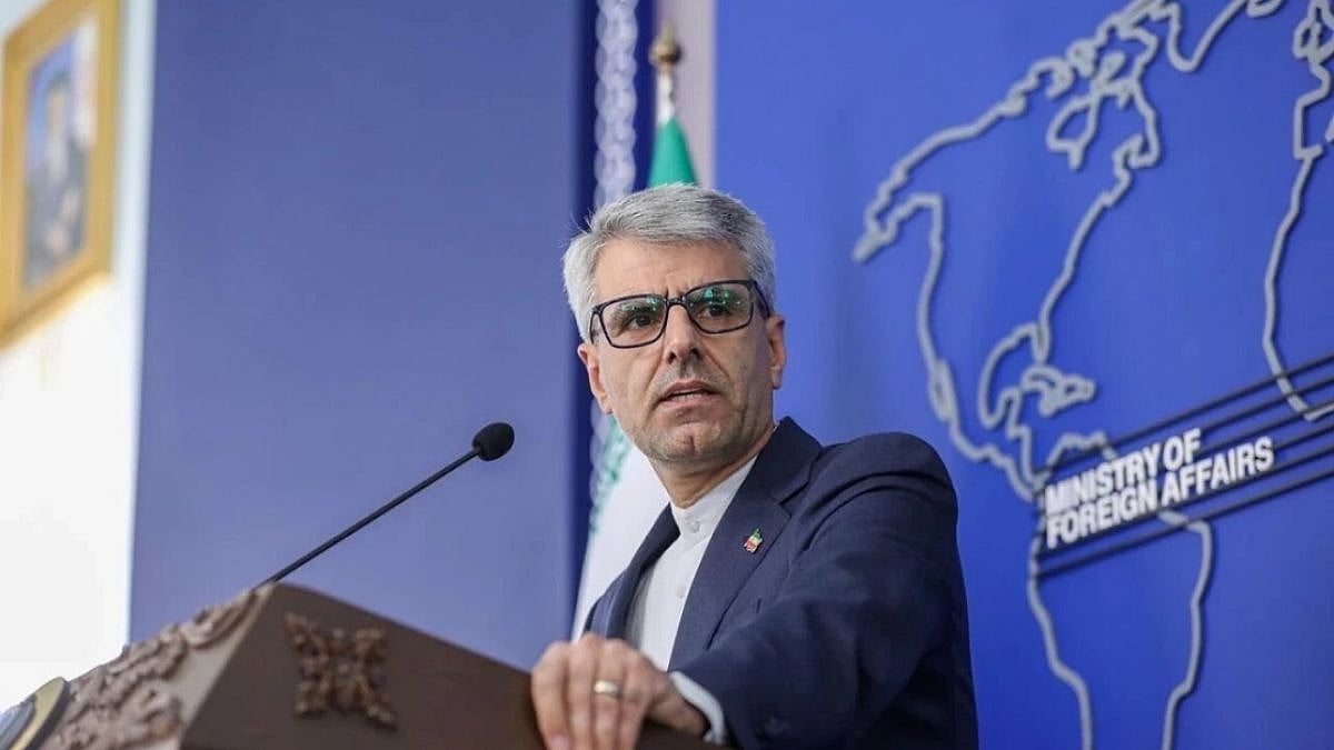 Iran, Oman Near Deal On Strait Of Hormuz Shipping Route