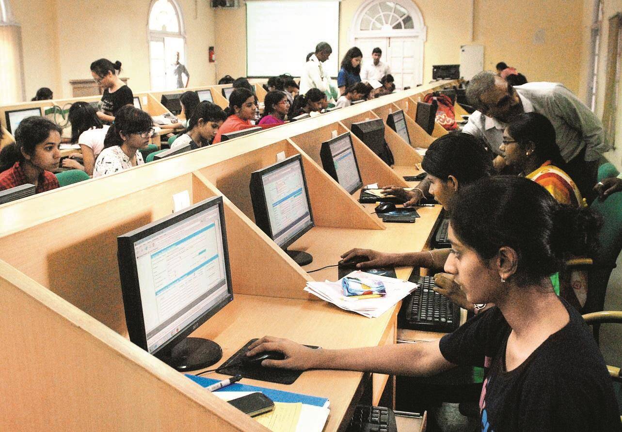 Maharashtra Institutes Use CCTVs, Observers for Tech Admissions