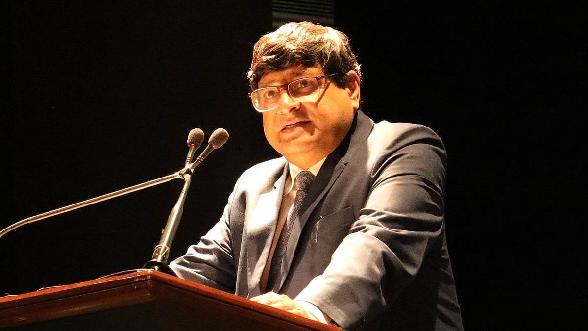 Justice Dhulia Questions SIR Process, Passport Citizenship Proof