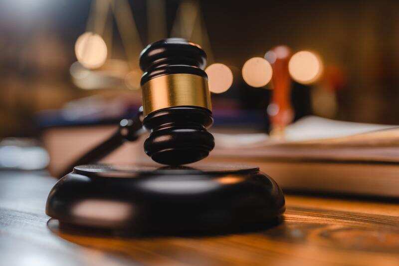 Court Orders CBI to Give Chargesheet to Devang Mody