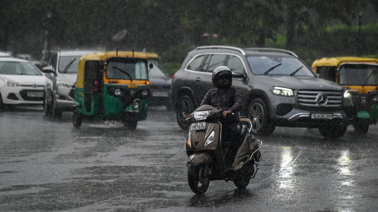 Heavy Rain Hits India, Delhi Surpasses August Average
