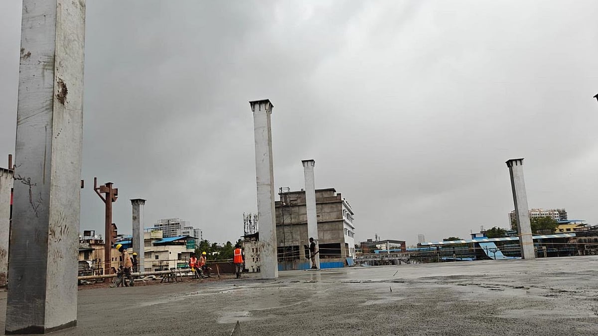 MRVC Completes 850 sqm Deck Concreting At Virar Station