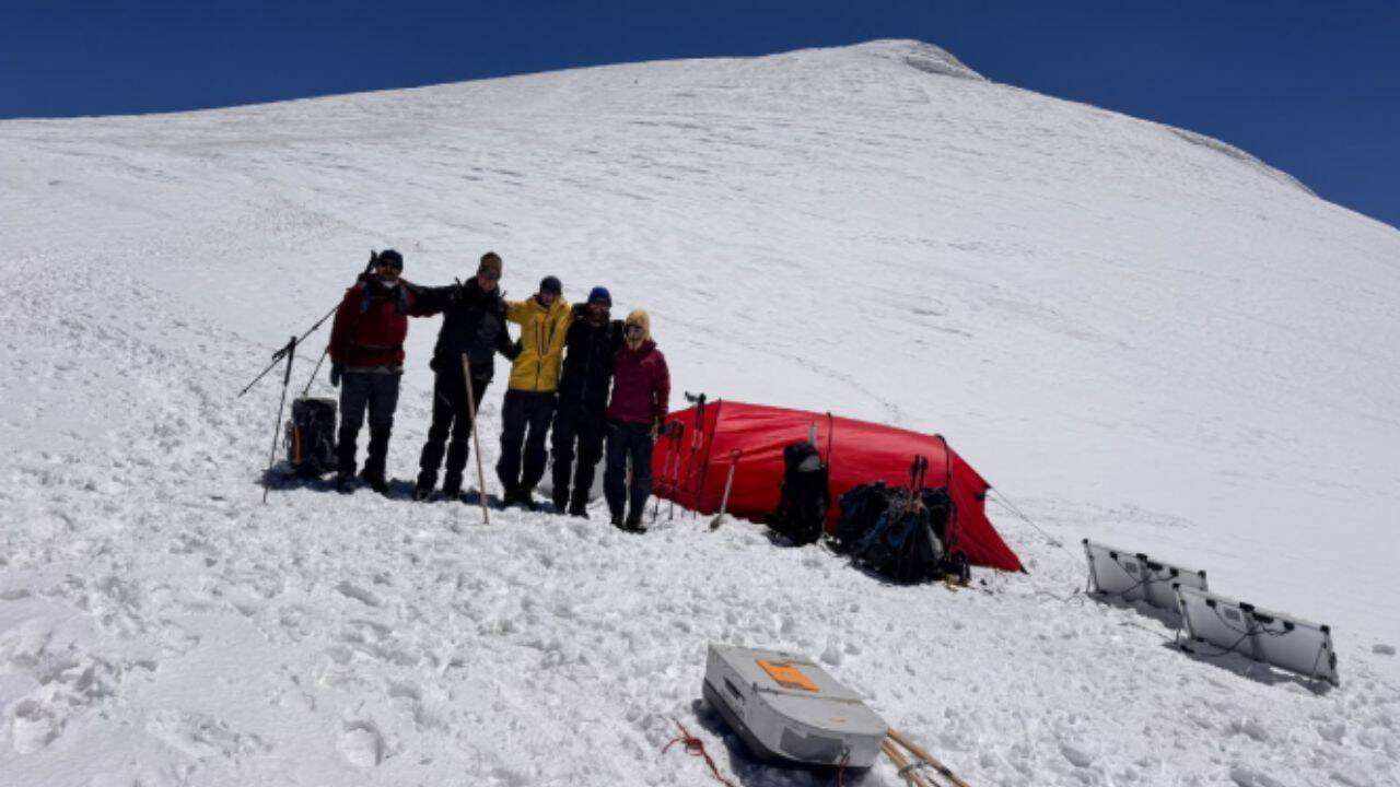 Mount Ararat Glacier Surveyed for Ice Core