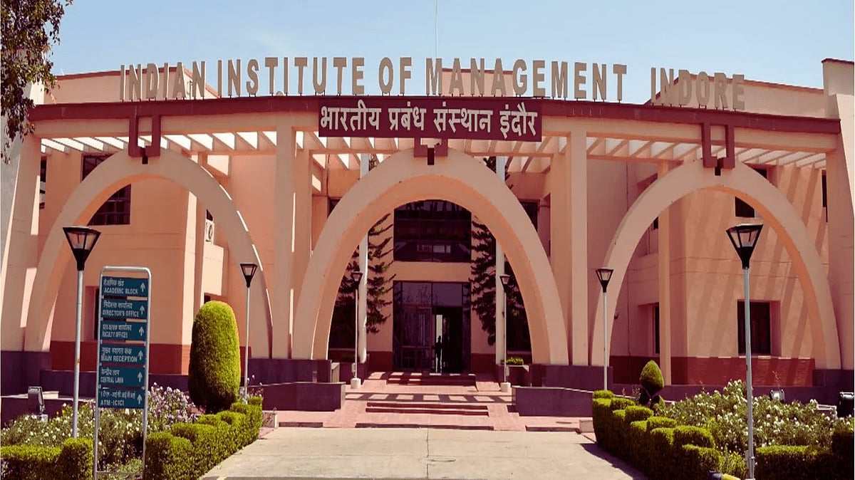 IIM Indore Hosts Summit On Future Of Management Learning