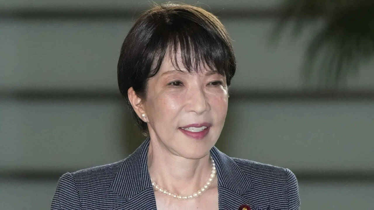 Japan PM Takaichi Tackles Cockroach Infestation