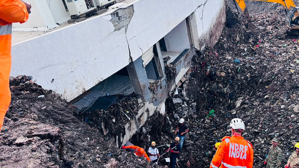 Moshi Building Collapse Kills One, 17 Rescued