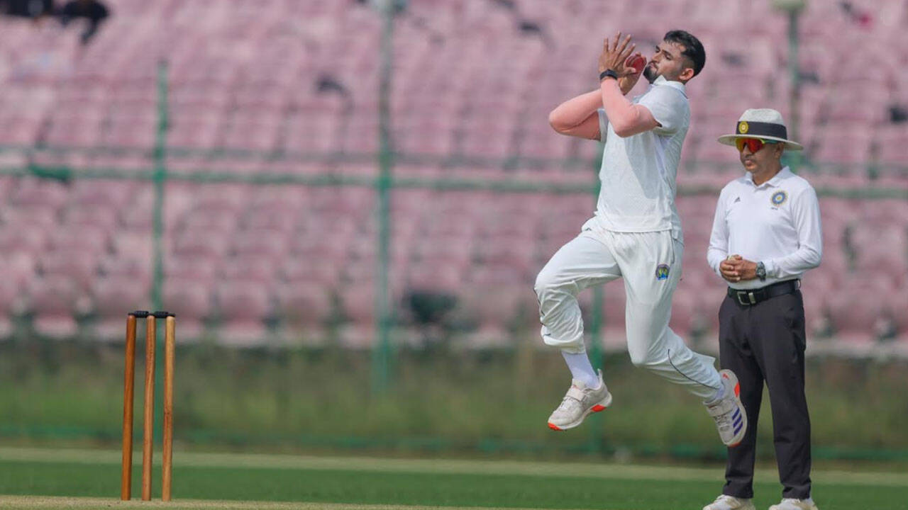 Nehra Urges Ashok Sharma to Aim for 100 Tests