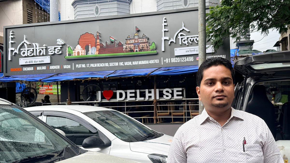Delhi Se Restaurant Licence Suspended in Vashi