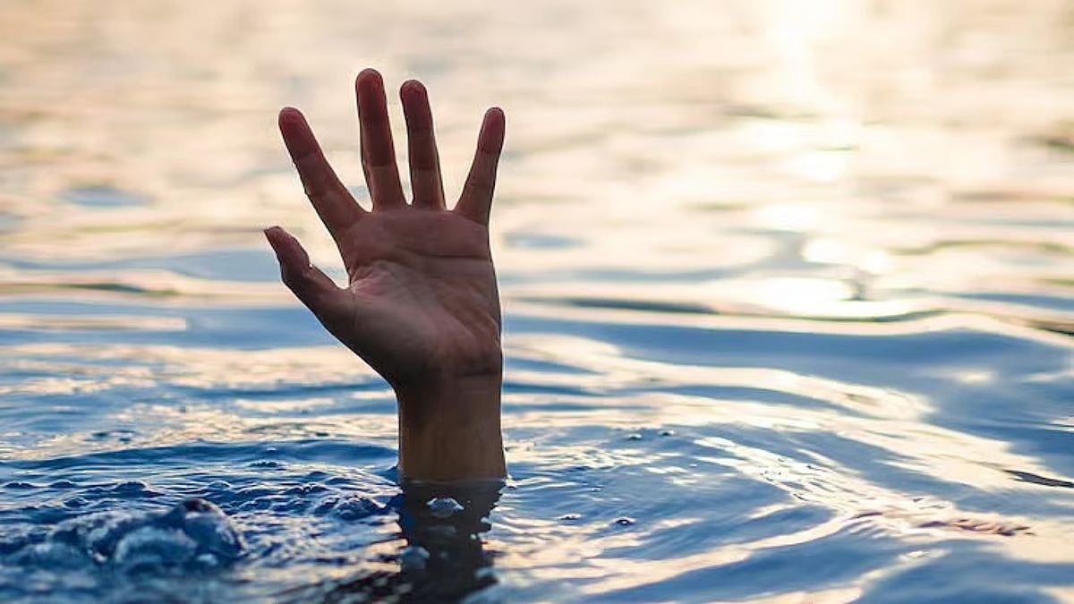 Two Thakur College Students Drown in Dahisar Quarry