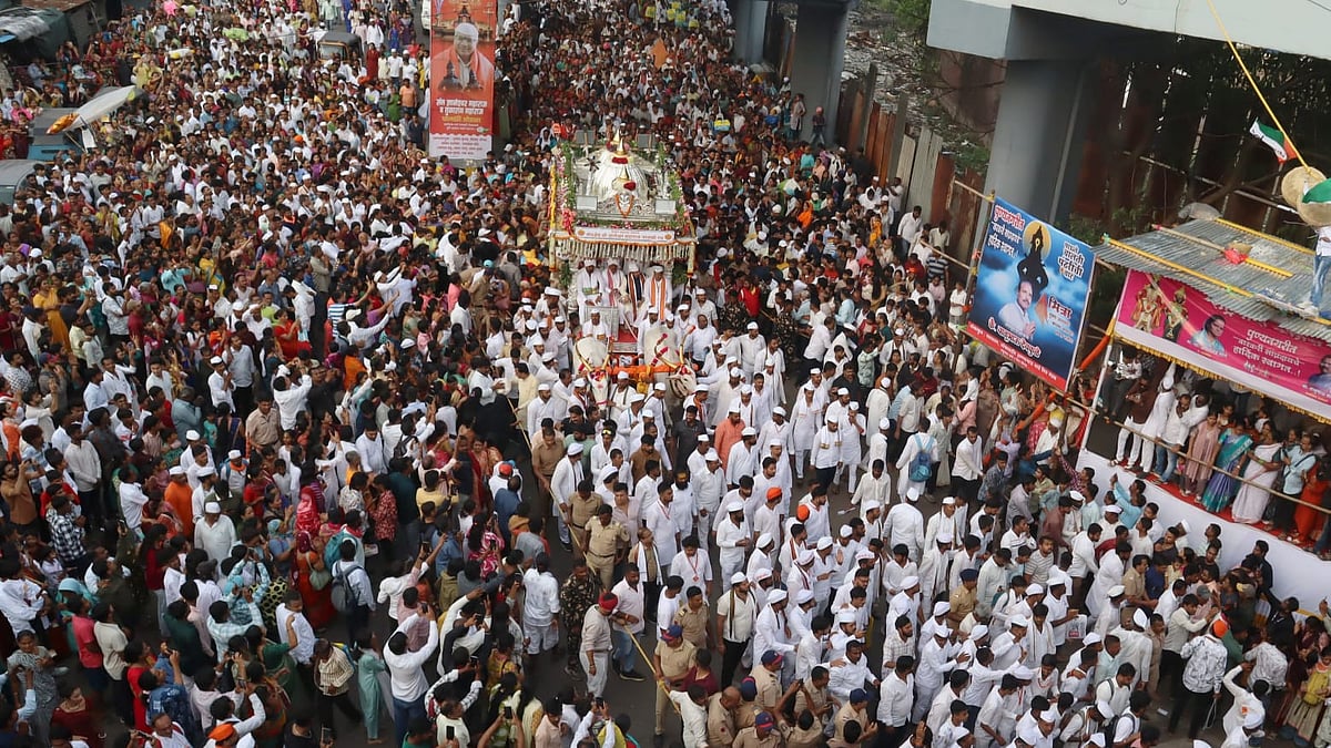 Pune Welcomes Lakhs Of Warkaris For Ashadhi Wari Pilgrimage
