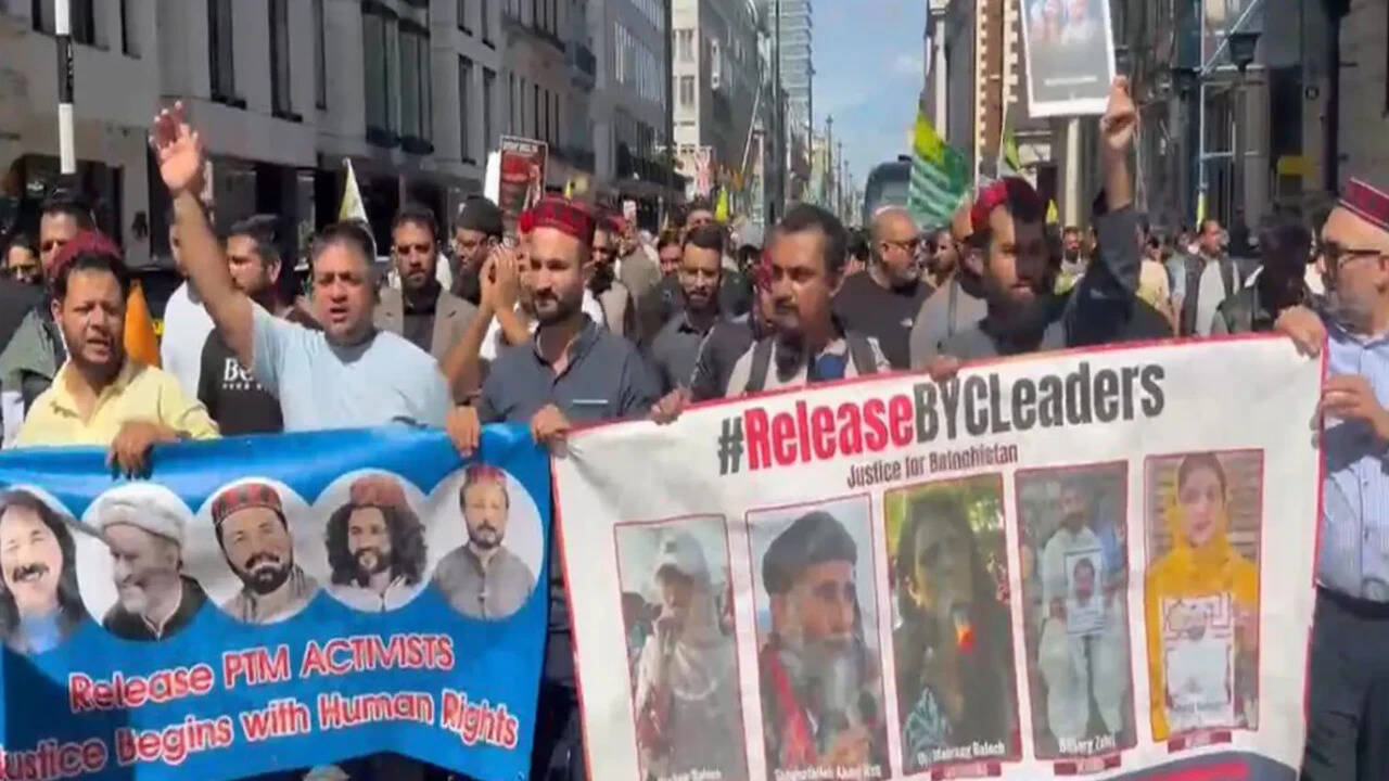 Baloch Protesters In Germany Condemn Pakistan Atrocities