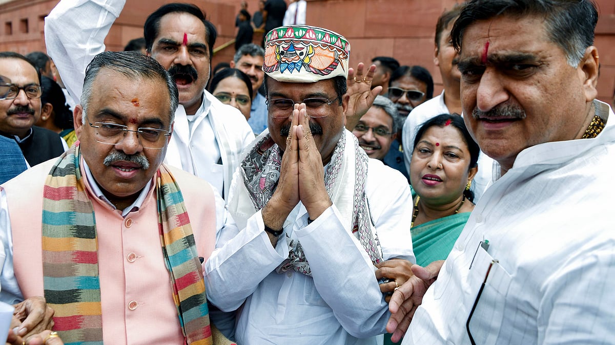 NDA MPs Honor Dharmendra Pradhan With Mithila Cap