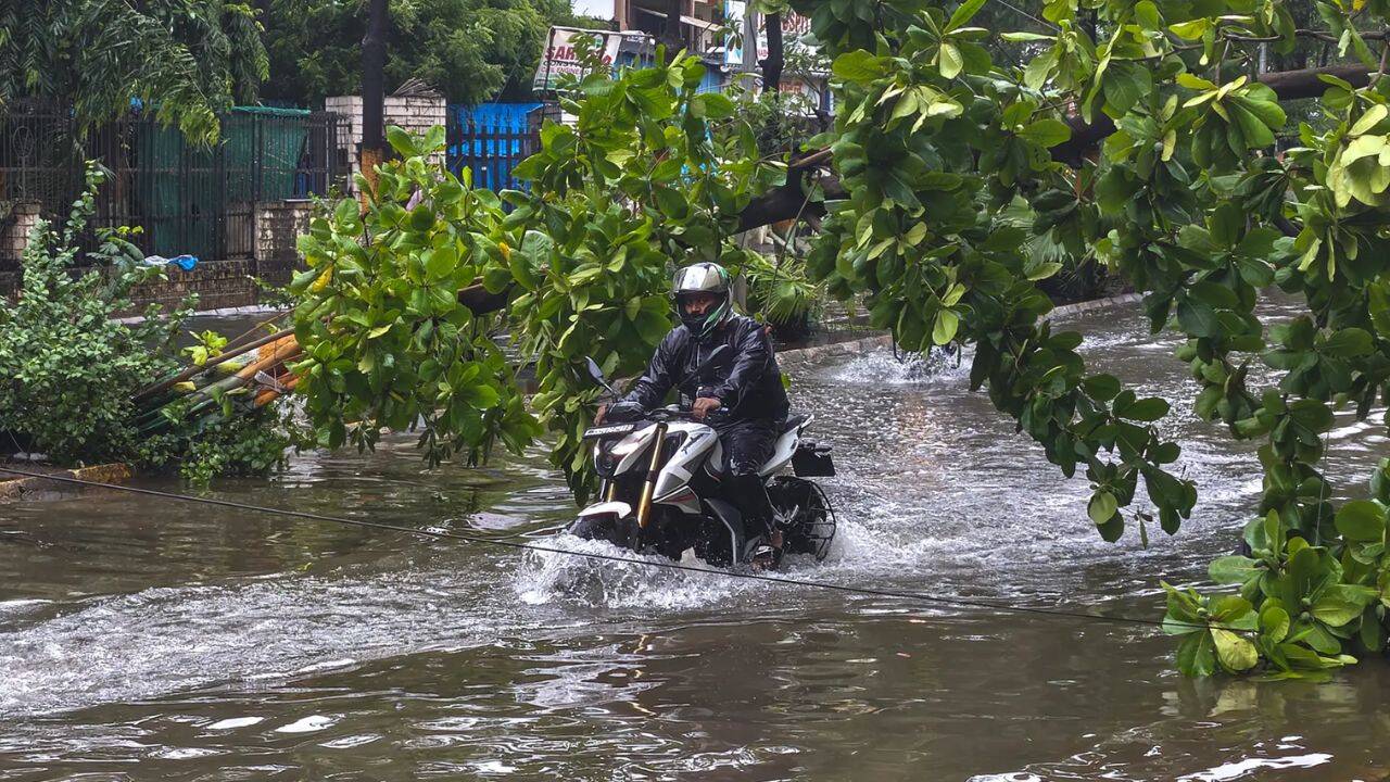 Mumbai Flooded by High Tide and Rain
