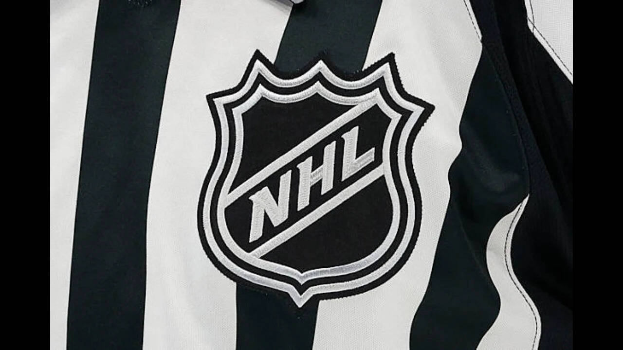 NHL Players Tape Sticks for Puck Control