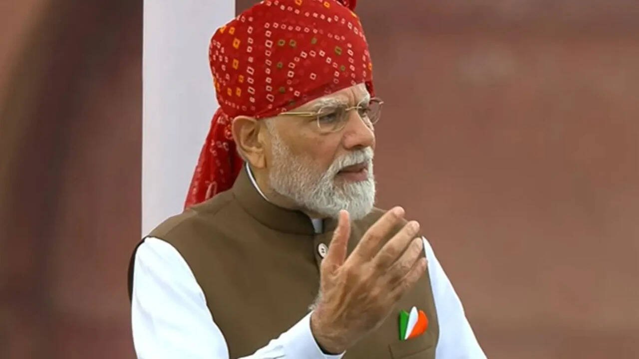 Congress Mocks PM Modi's Tricolour Pocket Square