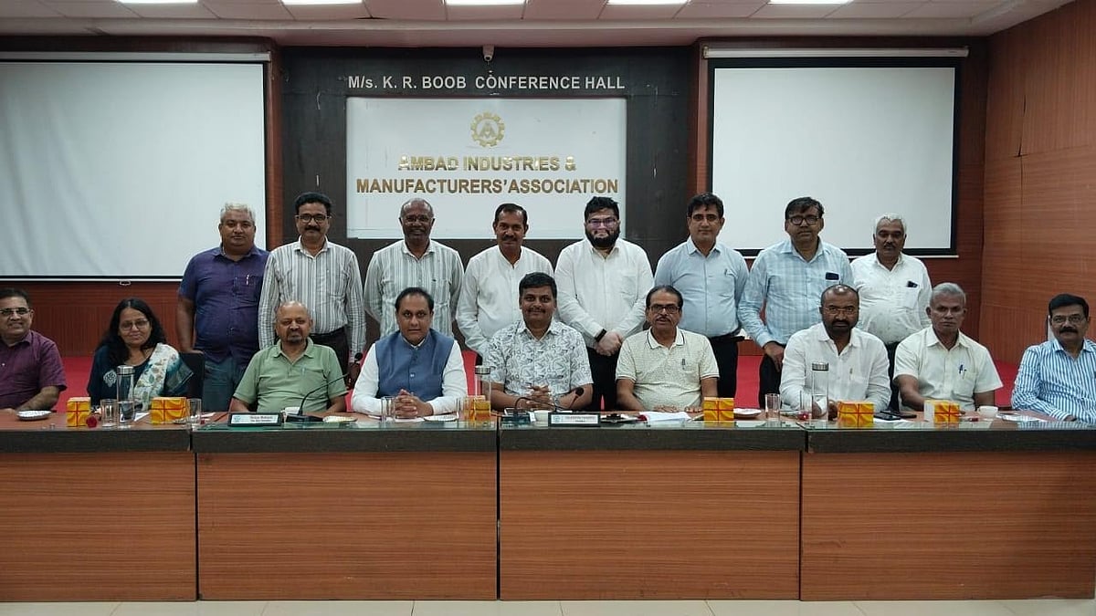 Nashik Industrialists Threaten Mass Agitation Over Potholed Roads