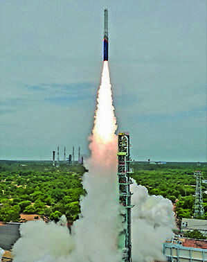 Private Spacetech Startups Launch Commercial Missions