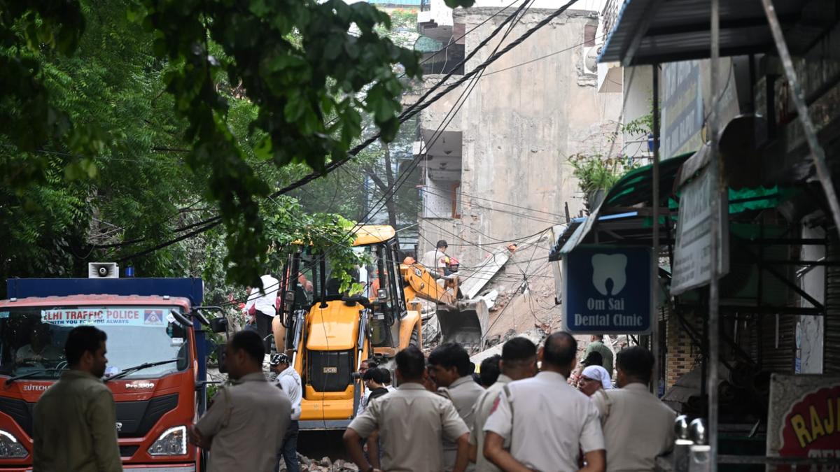 Heavy Rains Hit Delhi, Mumbai