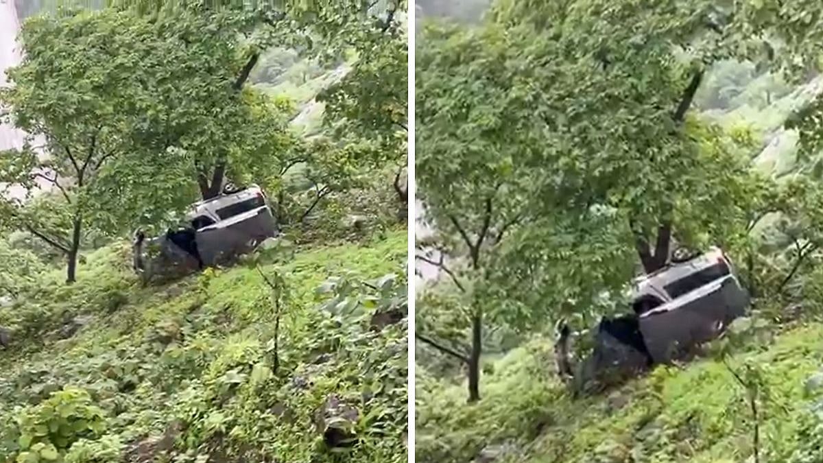 Car Falls 50 Feet Into Khopoli Gorge, Driver Escapes Unhurt