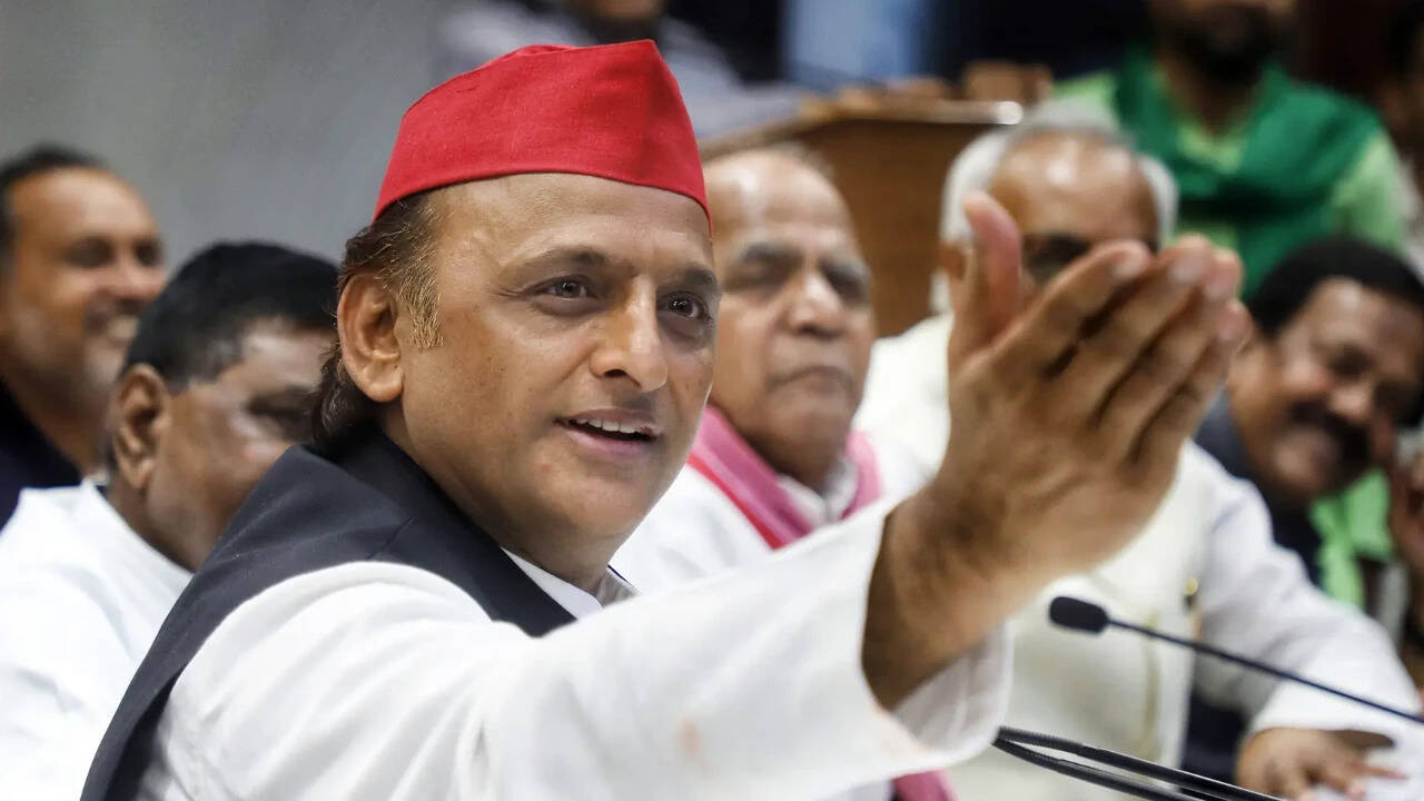 Akhilesh Yadav: PDA's 'PD' Means Pandits
