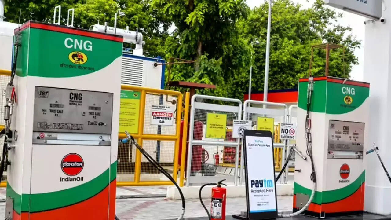 CNG Price Hike Hits Delhi