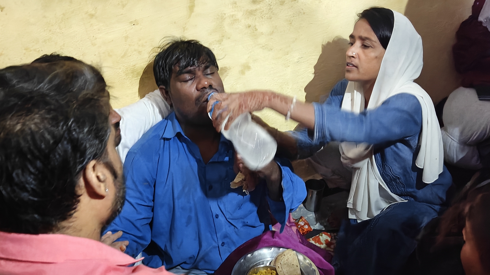 Mumbai Building Collapse Kills Family