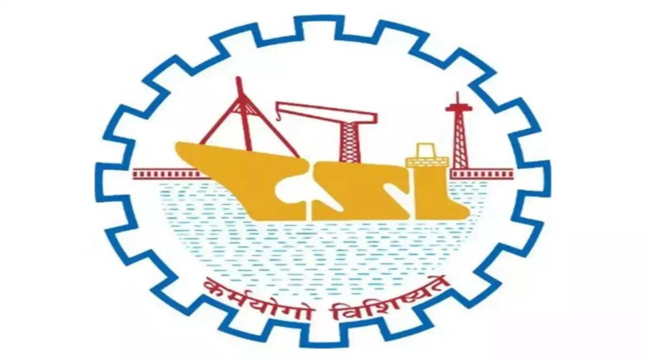 Centre Sells 2.52% Stake in Cochin Shipyard