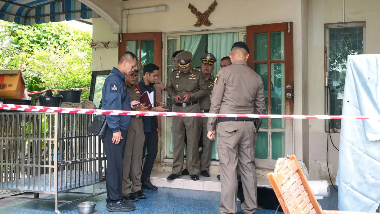 Teen Kills 7 in Thailand School Shooting