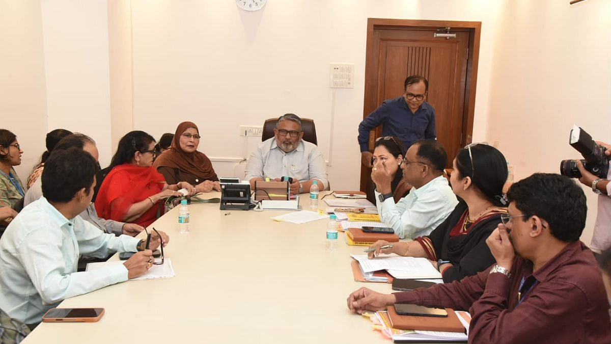 Maharashtra Govt Assures Junior Artists Of Positive Consideration