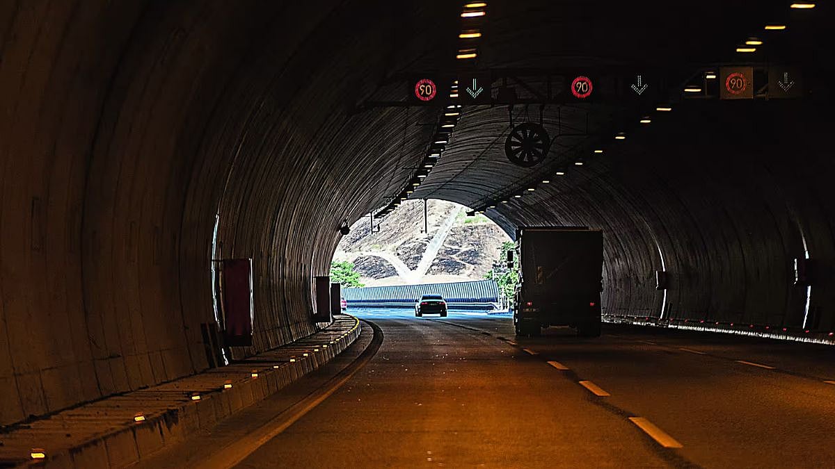 Bengaluru Tunnel Road Project Hits Snag Over Geological Risks
