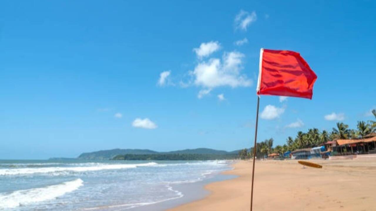 Beach Sand Removal Now Illegal